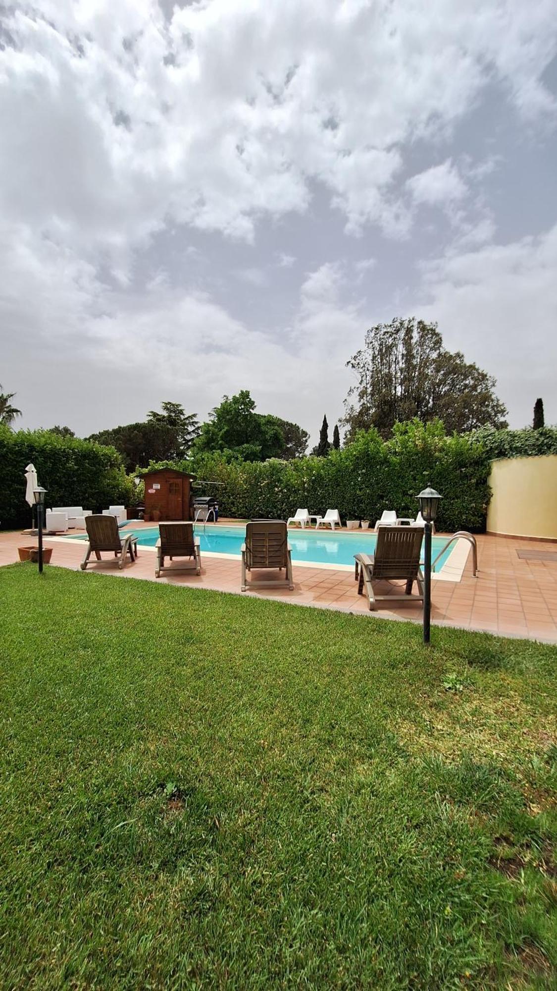 Casa Vacanza Villa Romano Nicolosi Exterior photo