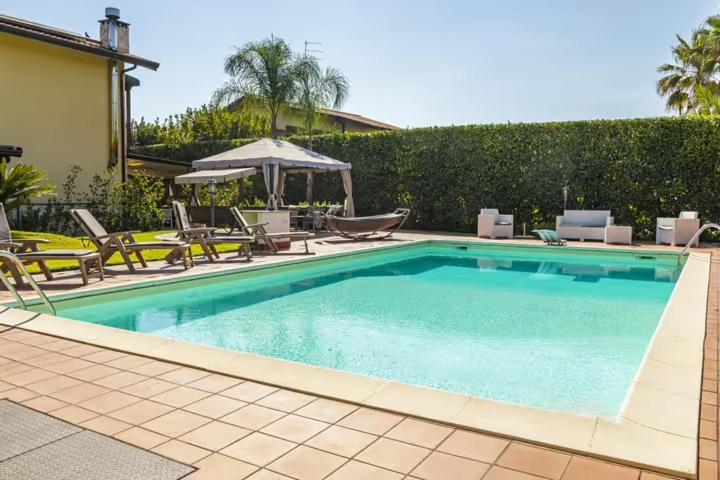 Casa Vacanza Villa Romano Nicolosi Exterior photo